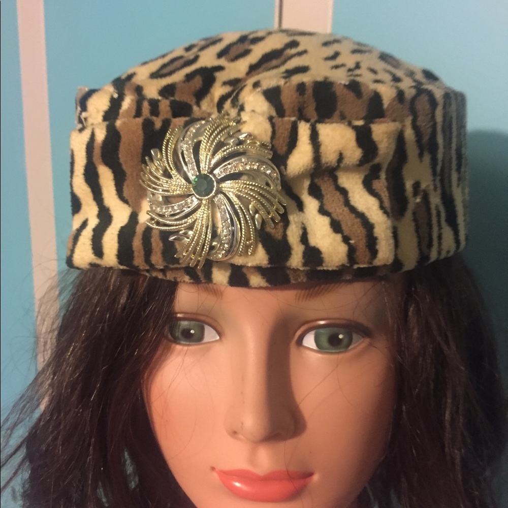 Vintage Pillbox Hat (1950’s)